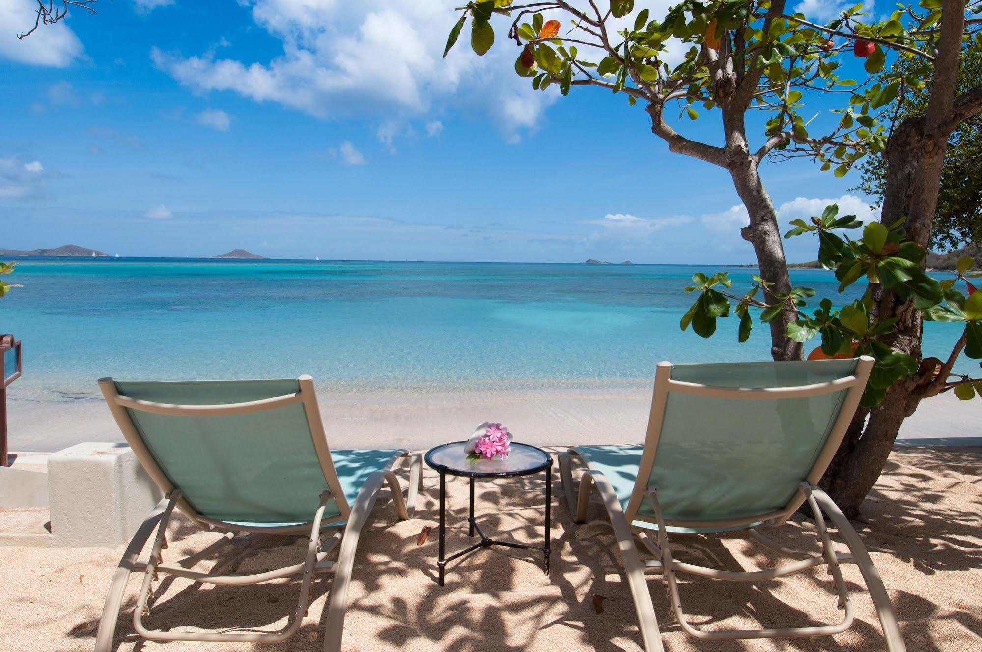 Mango Bay Resort スパニッシュタウン エクステリア 写真