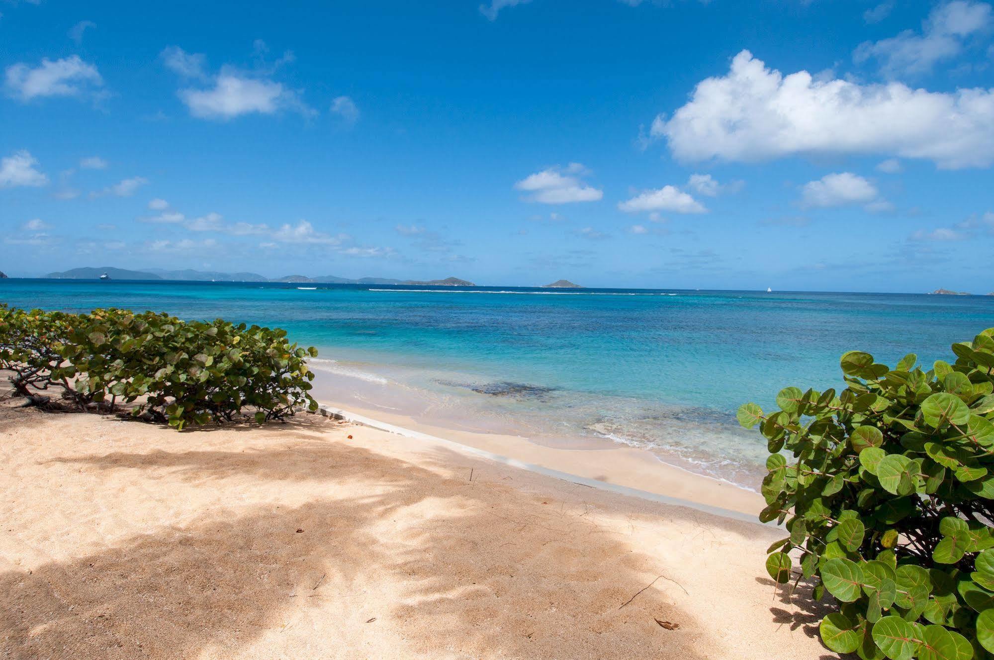 Mango Bay Resort スパニッシュタウン エクステリア 写真